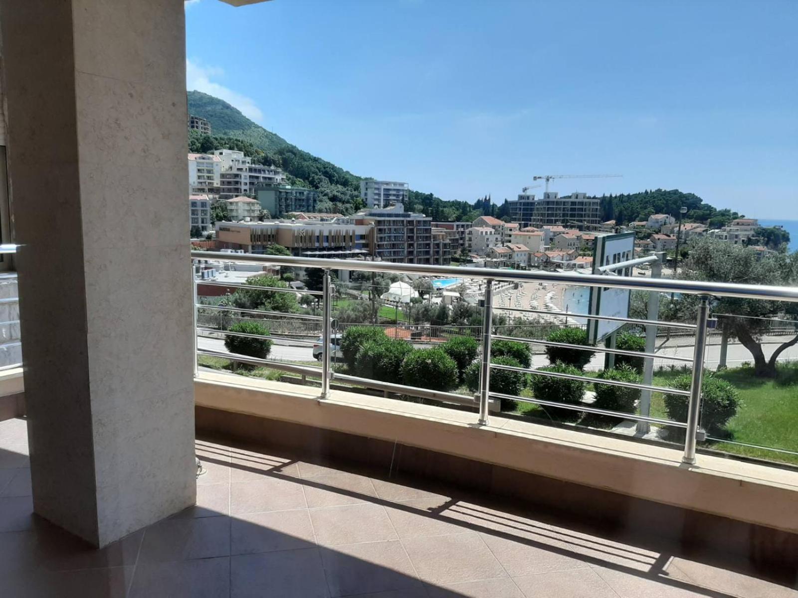 Apartments Rino Lux スヴェティ・ステファン 部屋 写真