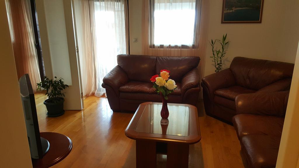 Apartments Rino Lux スヴェティ・ステファン エクステリア 写真